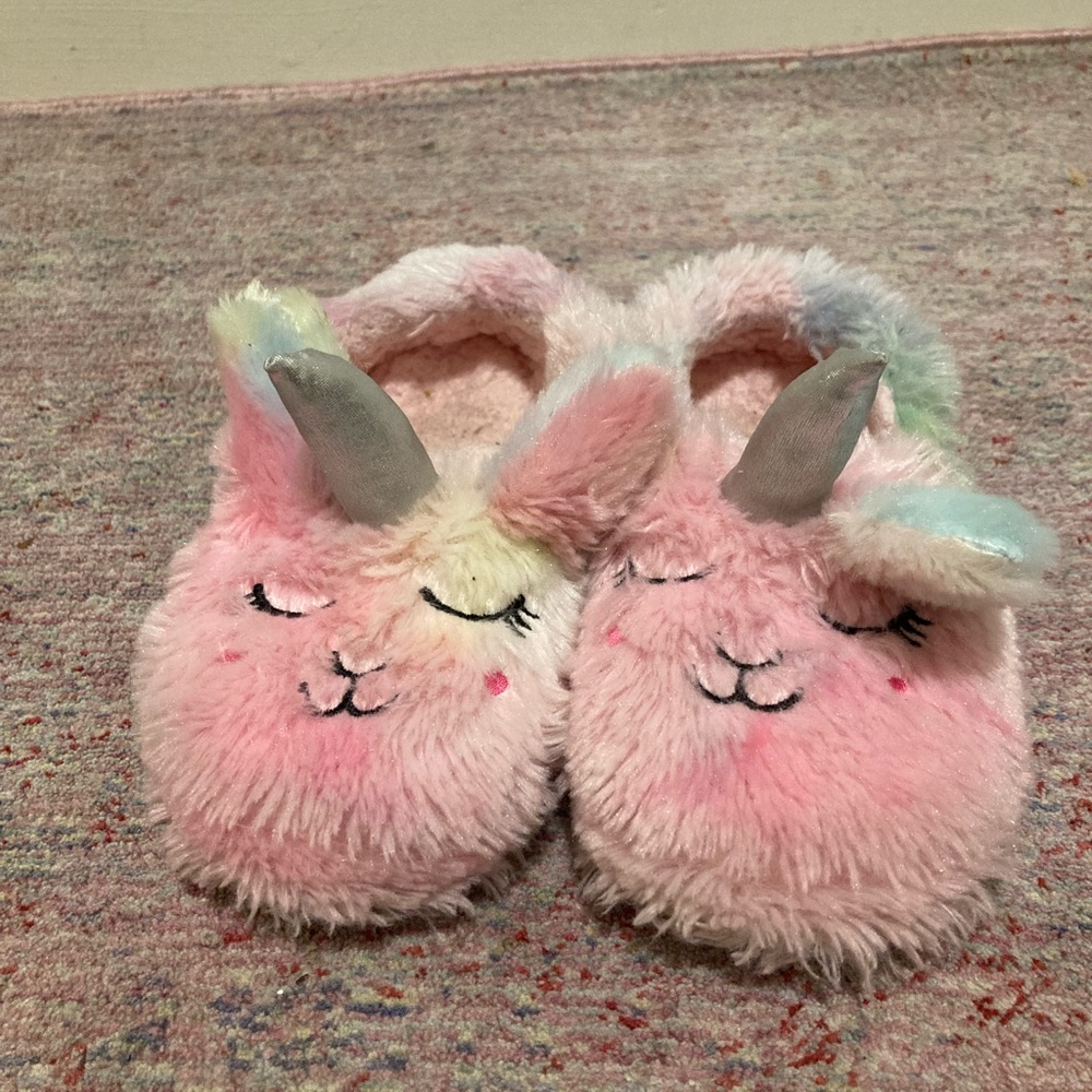 Cat & Jack unicorn slippers, size 12/13